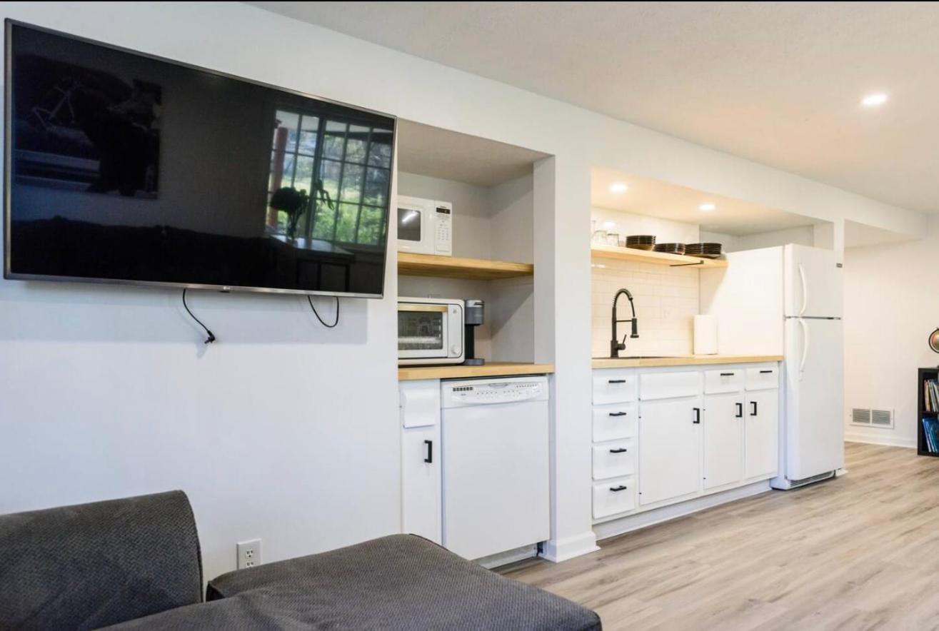 Spacious 2-br Retreat Near Attractions * Louisville