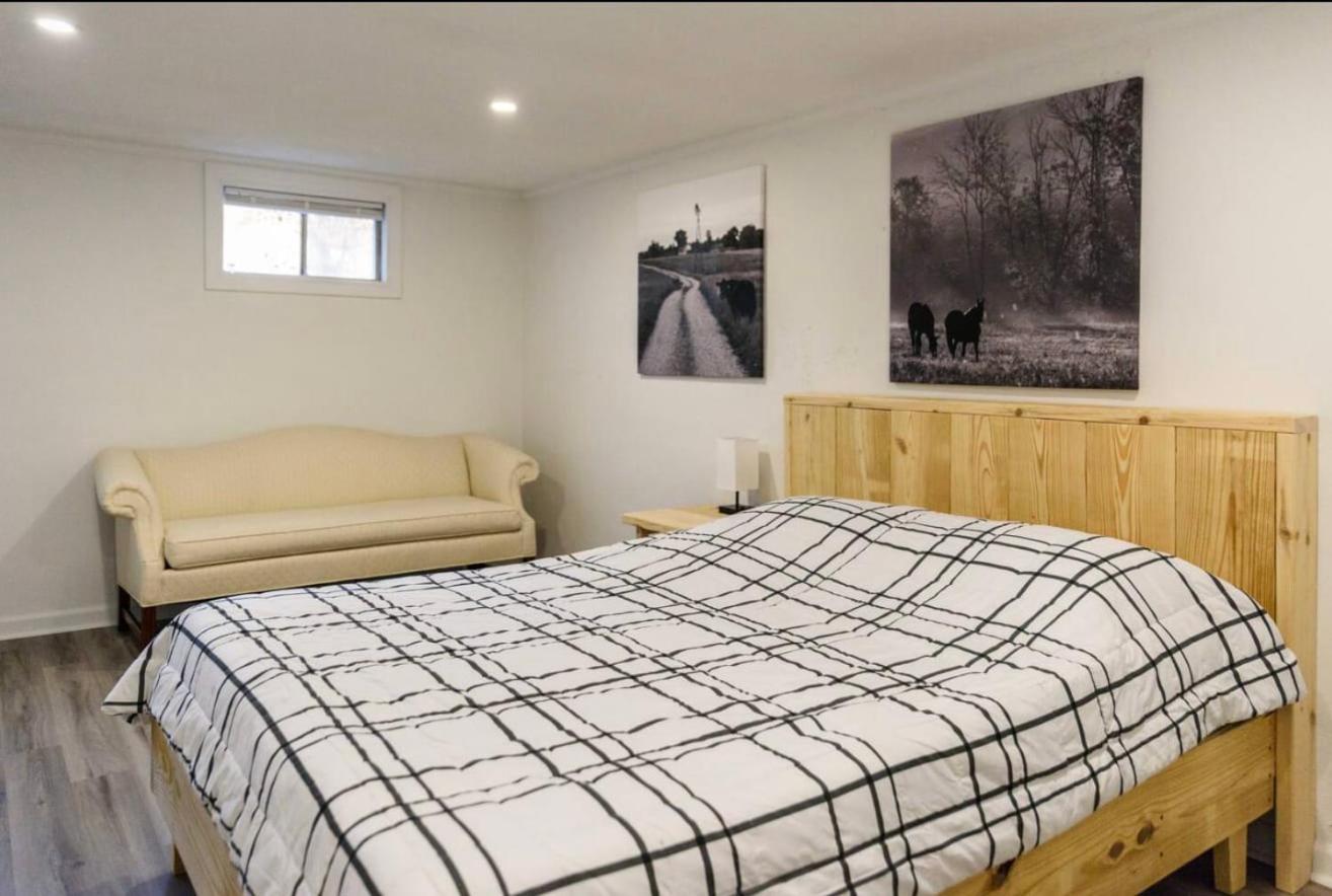 Spacious 2-br Retreat Near Attractions Holiday home